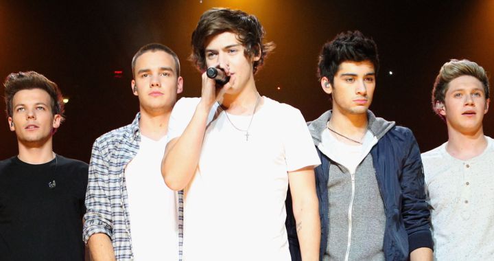 grupo one direction cantando