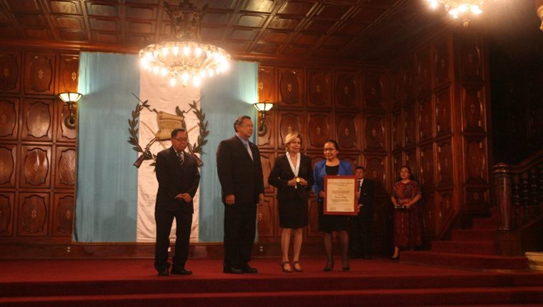 entrega del ´premio nacional de literatura