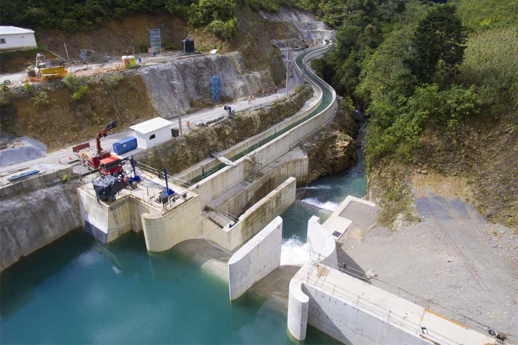 hidroeléctrica renace