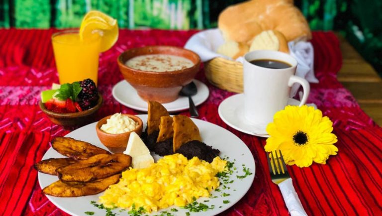 Desayuno