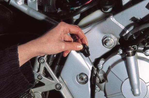 Herramientas para mantenimiento de moto