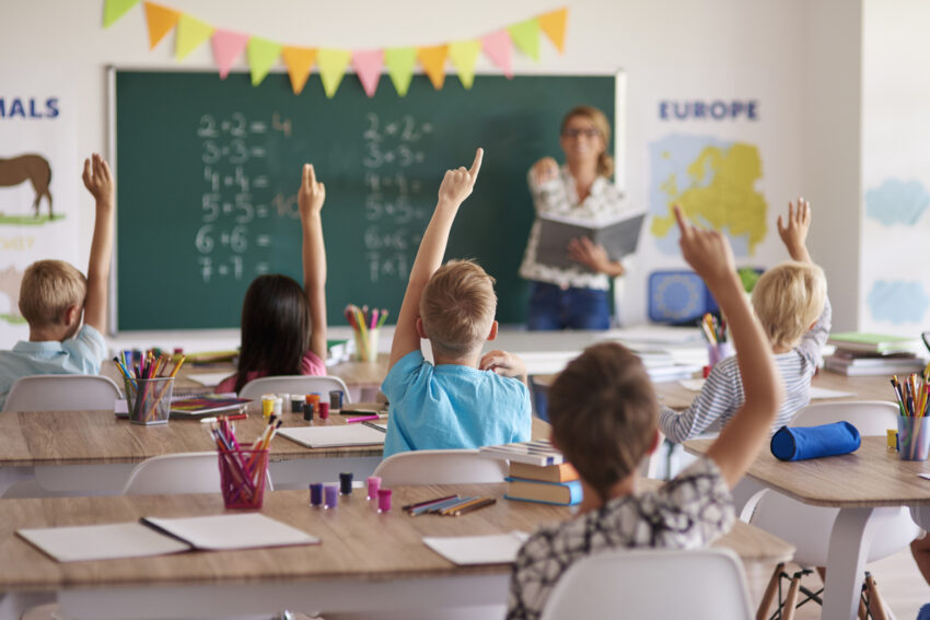Alianzas Empresariales para Expandir la Educación