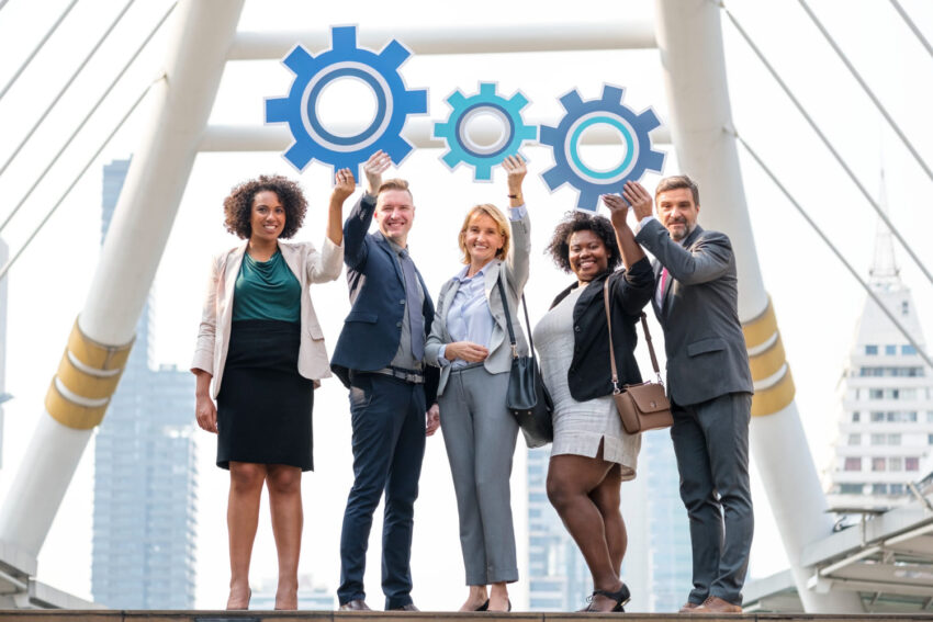 Empresas, gobiernos y ONGs: Trabajo en equipo